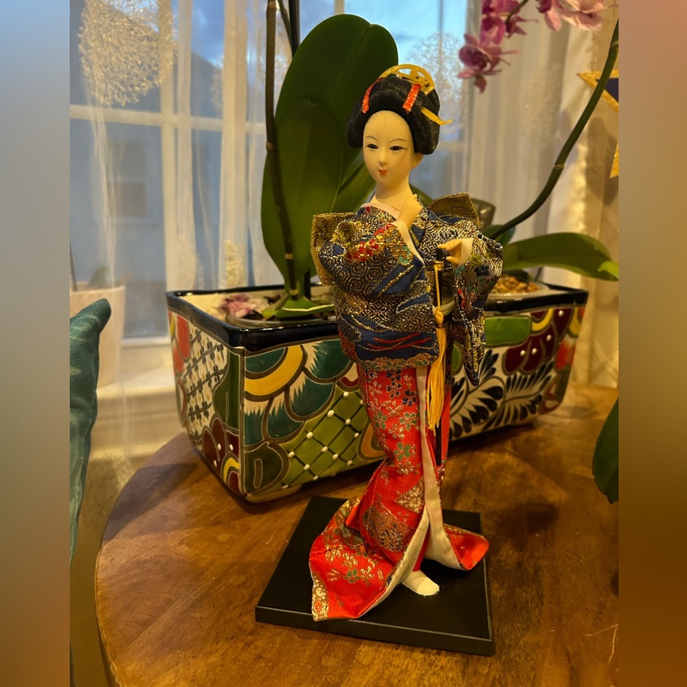 Japanese Geisha Doll, Brand New